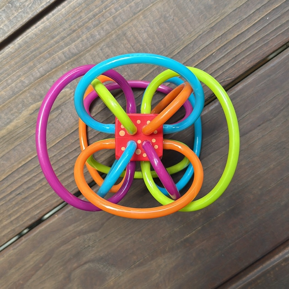 Manhattan Toy - Winkel Rattle - Picture 5 of 6